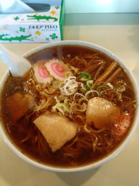 「ラーメン(大盛り)750円」@春こま食堂の写真