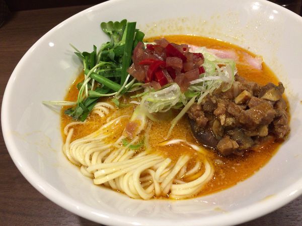 「八咫烏式担々麺 950円」@八咫烏の写真