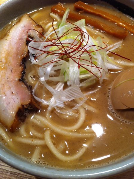 「味玉らーめん」@北野坂 奥の写真