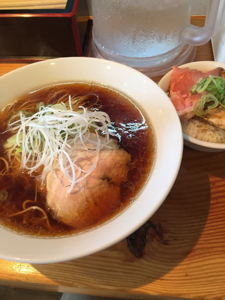 「朝らー定食 談志」@らーめん芝浜の写真