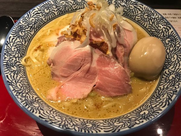 「熟成牡蠣味噌そば+味玉盛りサービス」@鶏そば なんきち 東京店の写真