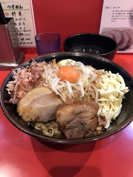 「まぜそば 生卵 チーズ マヨネーズ」@麺屋 桐龍の写真