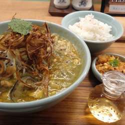 ぶどう山椒の麻婆麺