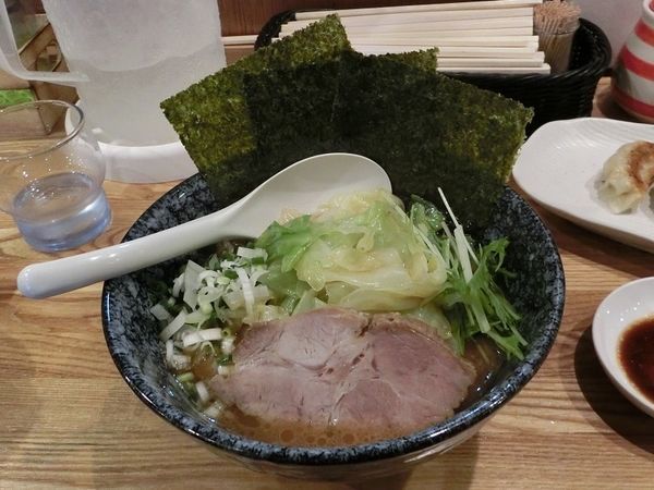 「きゃべつらーめん」@らーめん桜亭 平沢店の写真