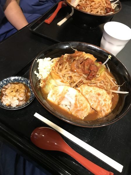 「一夜限り ブラッディ猫二郎」@煮干し中華そば つけ麺 海猫の写真