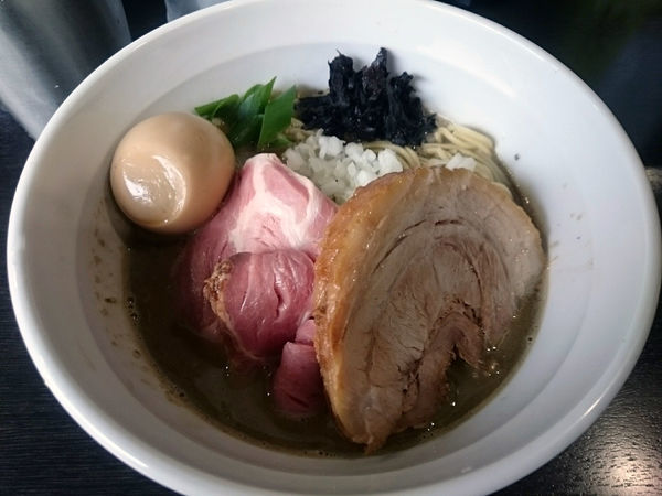 「濃厚チャーシューそば」@陽はまたのぼるの写真