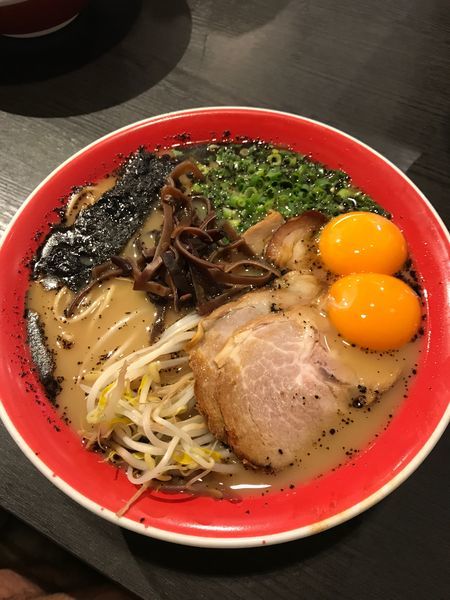 「玉子入りラーメン」@黒亭 本店の写真