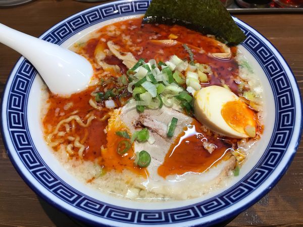 「辛味香辣醤豚骨醤油麺  864円」@麺家 くさび 福島店の写真