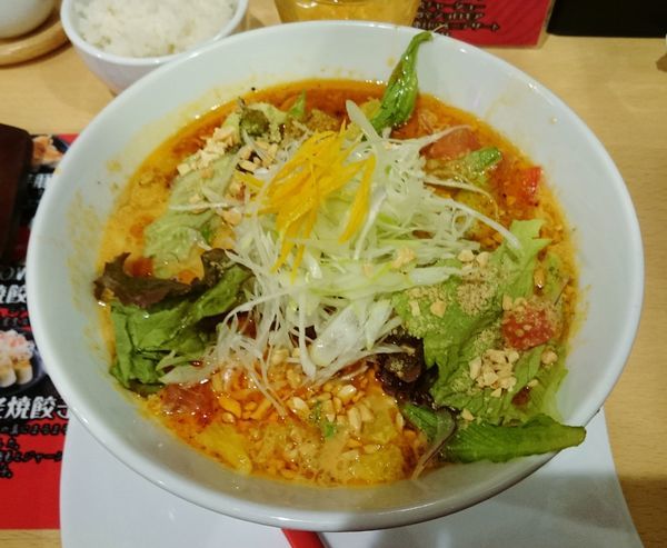 「オレンジ担々麺　880円」@Tokyo担々麺RAINBOWの写真