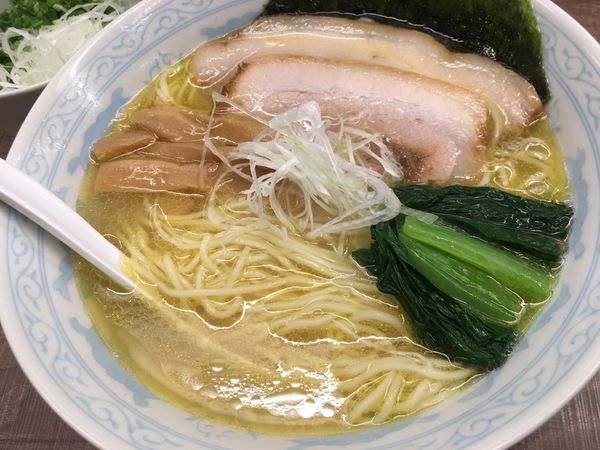 「海の塩中華そば」@東大和ラーメン大冬樹Season2の写真