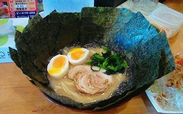 「海苔ダブルラーメン(￥890)味玉(￥100)」@横浜家系ラーメン ぶっちぎり家の写真