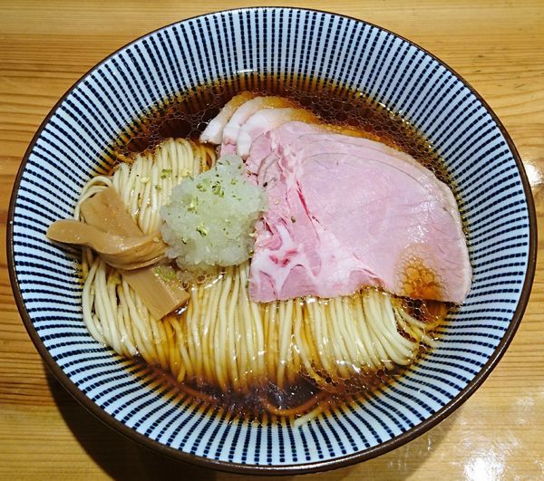 「中華そば(中盛り)＋焼豚」@麺屋 坂本01の写真