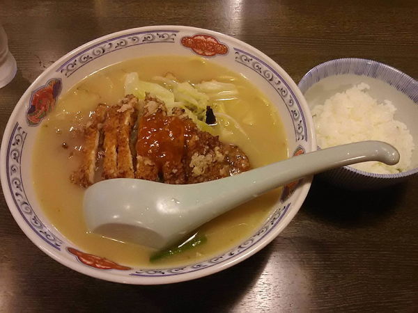 「特製ちゃんぽんセット780＋210＝990円」@すぱいすの写真