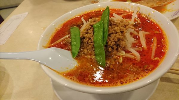 「担々麺１０００円」@赤坂飯店 パレスサイドビル店の写真