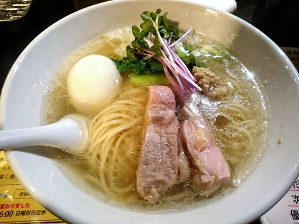 「塩生姜らー麺」@塩生姜らー麺専門店 MANNISHの写真
