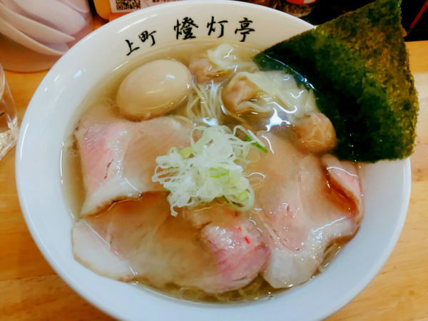 「特製白そば　980円」@支那そば 燈灯亭の写真