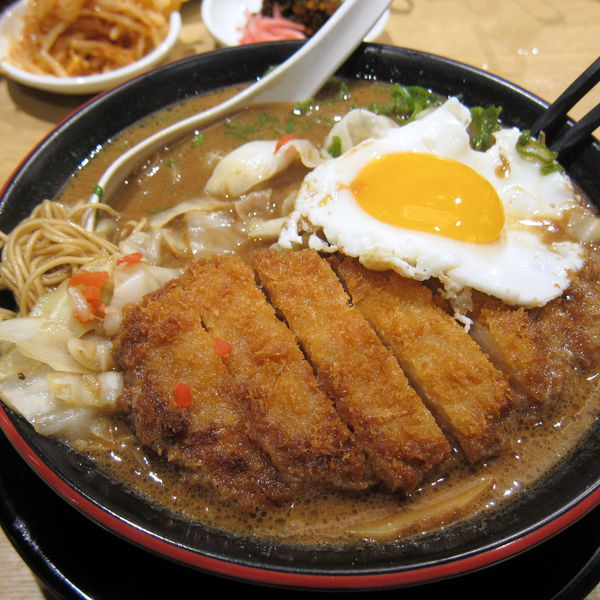 「ソースとんこつ 500円（10/16限）+ トンカツ 300」@一風堂 浜松町スタンドの写真