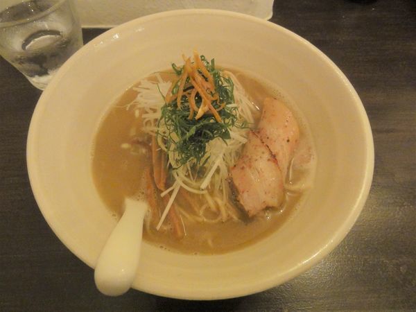 「らーめん」@bassの写真