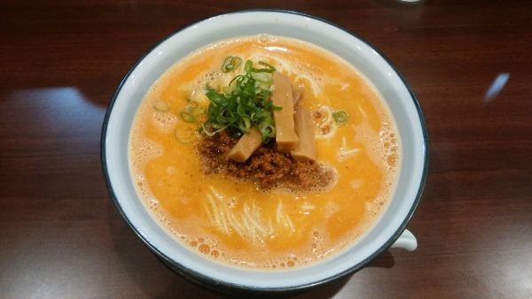 「担々麺大盛＋餃子３個」@らーめんつけ麺 吉田商店 本店の写真