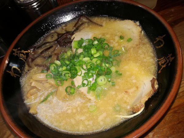 「ラーメン」@博多とんこつラーメン わ蔵 歌舞伎町店の写真