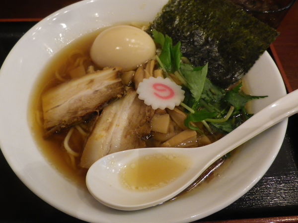 「白片口煮干の煮干し中華そば＋味玉」@麺屋 甍の写真