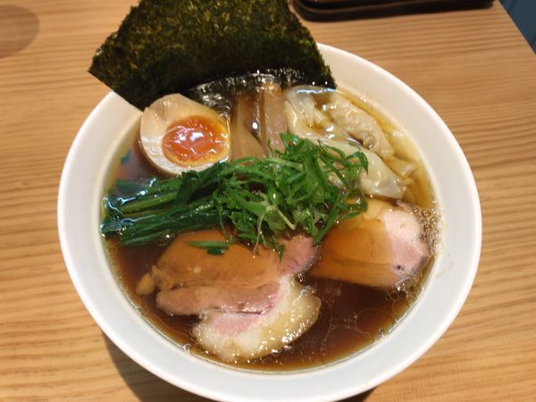「特製醤油ラーメン大盛 1,150円」@拉麺 弁tenの写真