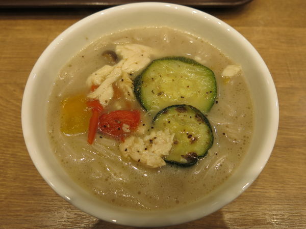 「きのこ味わう白湯麺＋飲茶セット：830円＋消費税」@ミスタードーナツ アリオ西新井ショップの写真