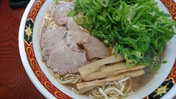 「尾道ねぎラーメン(大盛)」@尾道ラーメン 丸ぼしの写真
