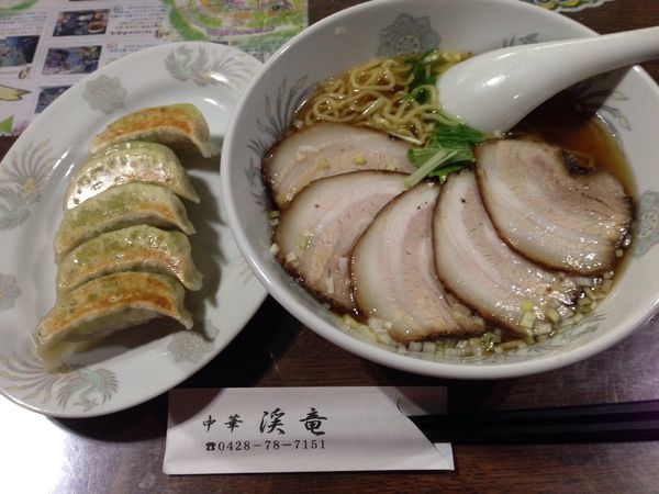 「チャーシューメン＋わさび餃子、860円＋480円」@中華 渓竜の写真