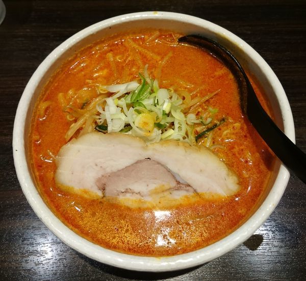 「辛口味噌ラーメン(2辛)　800円」@北海道ラーメン なまら 浅草店の写真