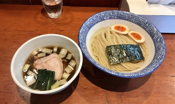 「[四季の限定]濃厚昆布水の淡麗つけ麺」@麺処 ほん田の写真