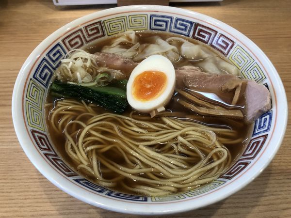 「特製中華そば」@ほっこり中華そば もつけの写真