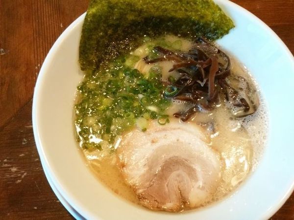 「白豚骨」@飛騰の写真