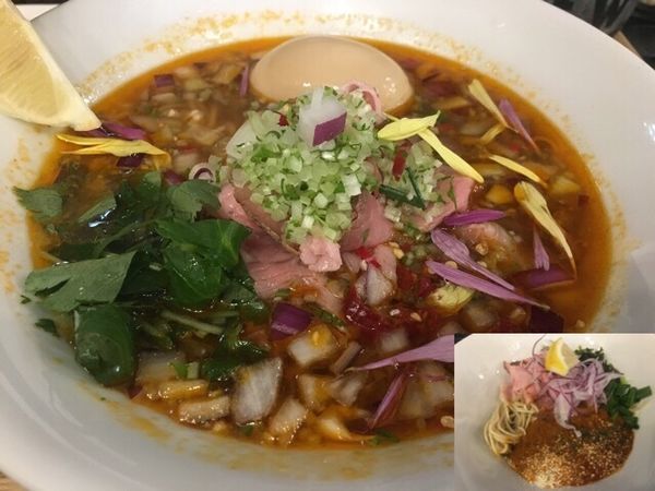 「【限定】トムヤムヌードル800円、限定玉350円」@麺's キッチン RIRIの写真