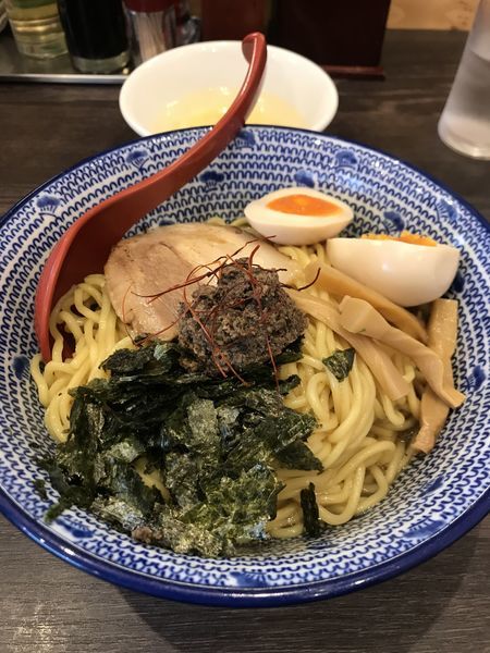 「トリュフタレそば大盛、味玉トッピング」@究極の北京飯・らーめん 半熟堂の写真