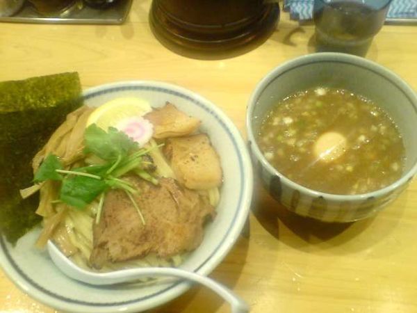 「特製煮干しつけ麺（煮干し，大盛300g，1050円）」@蕾 煮干 分家の写真