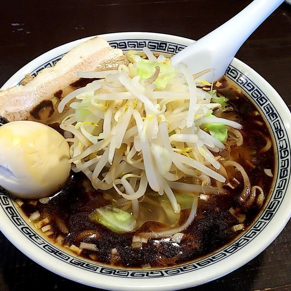 「黒丸らーめん塩」@黒潮屋の写真