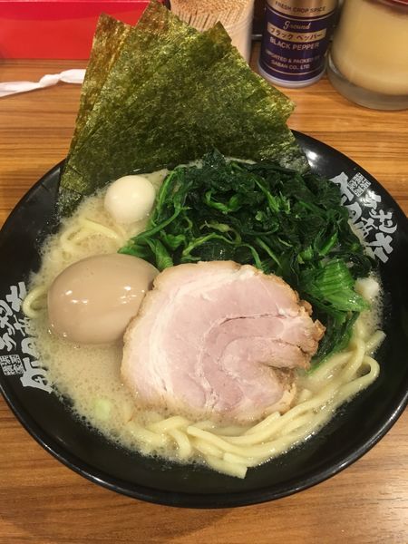 「塩ラーメン+ほうれん草」@荻窪商店の写真