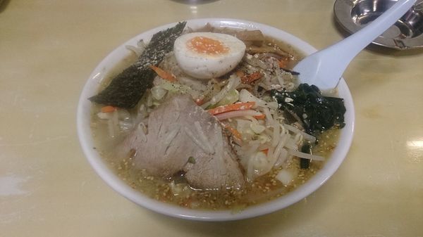 「塩らーめん600円+大盛2倍200円」@大龍の写真