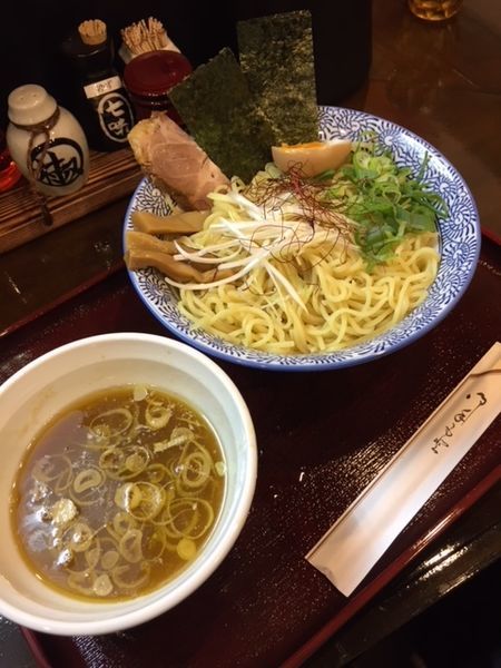 「つけ麺　？円（太麺・中盛）　※通常価格880円」@つけ麺 赤とんぼの写真