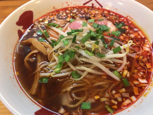 「麻辣ラーメン900円」@支那そば やまき 正月屋分店の写真
