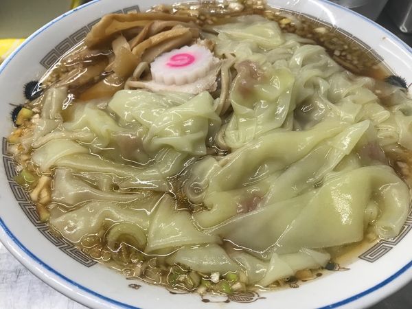 「ワンタンメン 大盛」@中華そば みたかの写真