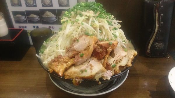 「塩らーめん720円+豚2枚120円」@ラーメン 富次郎の写真