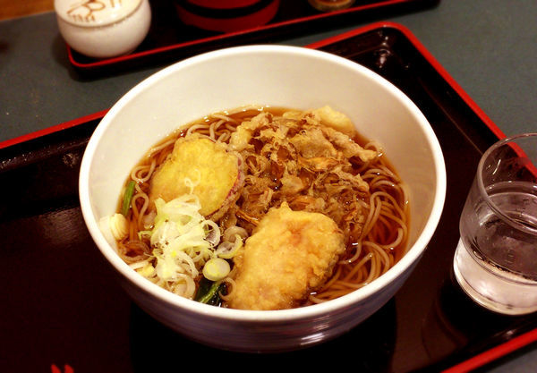 「秋盛り天そば(460円)」@小諸そば 宝橋店の写真