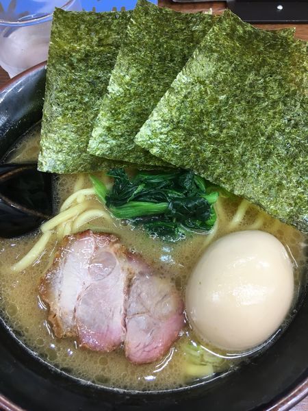 「味付け玉子らーめん」@らーめん せい家 町田店の写真