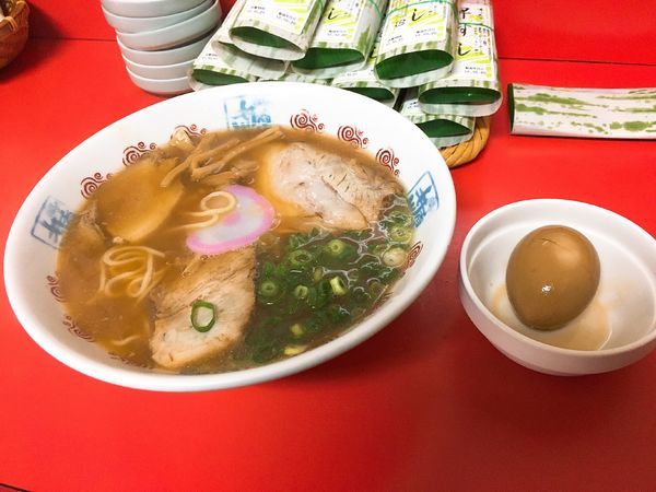 「中華そば+味付煮玉子　(早すし)」@井出商店の写真