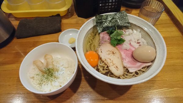 「【限定】剣先烏賊のまぜそば~追い飯付き~（大） 1000円」@麺屋 ひな多の写真