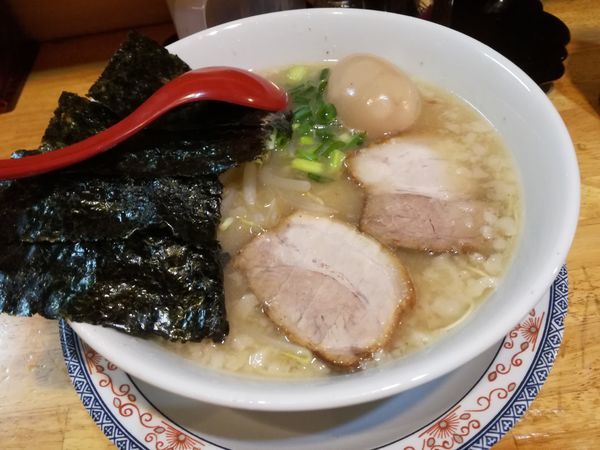 「醤油豚骨」@パワー軒の写真