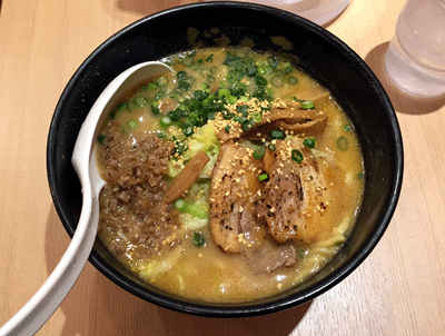 「金練（880円）」@どさん子ラーメン 八重洲店の写真