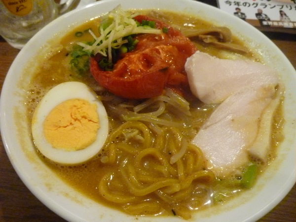 「【季節限定】カリー味噌らぁめん」@中華そば 二階堂の写真